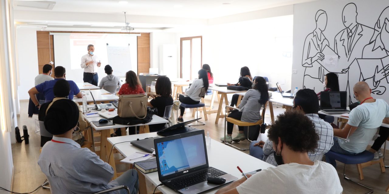 Retour sur la formation reconversion au métier de community manager