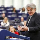 L’UE et les plateformes sociales dans le DSA